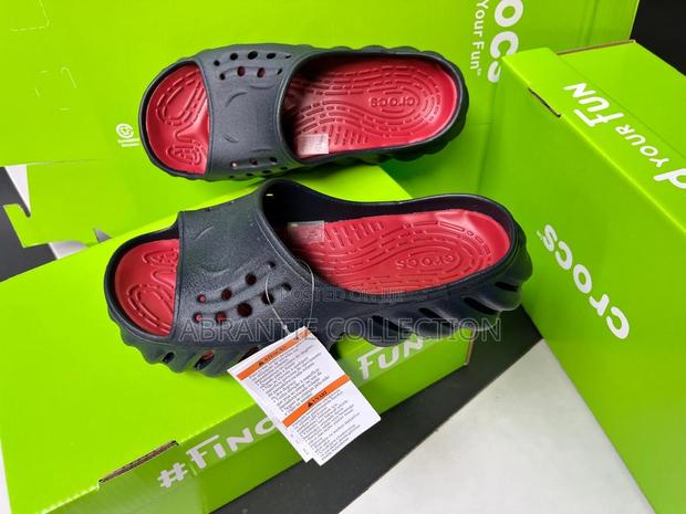 Authentic Crocs Unisex Slides Echo · Photo 2