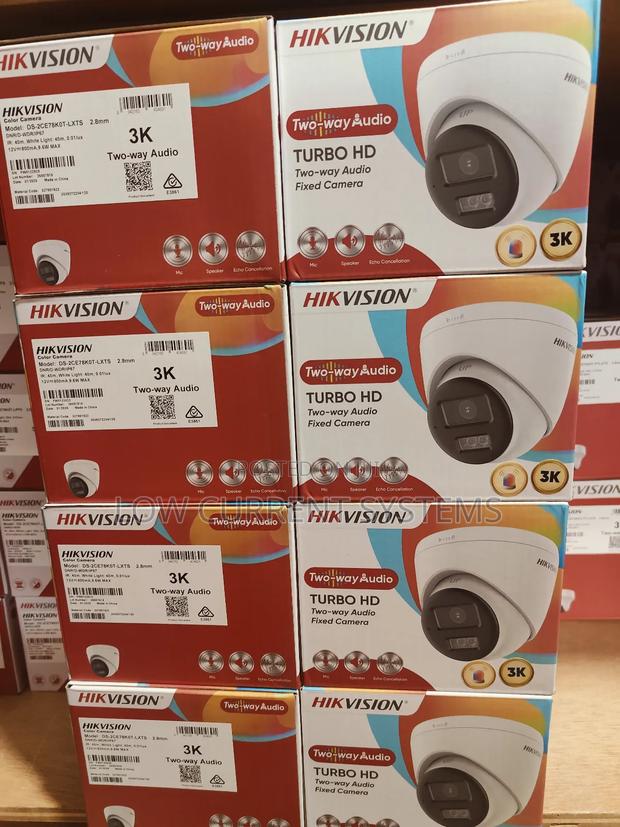 Hikvision Two Ways Cameras Dome 5mp Ds-2ce78k0t-LXTS · Photo 1