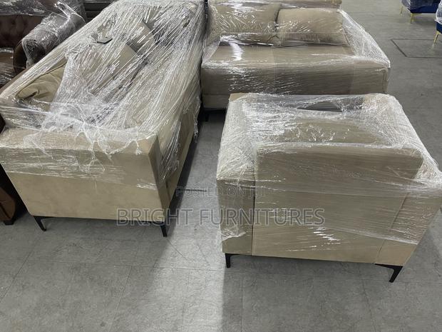 Sofa Sets Available for a Cool Price · Photo 4