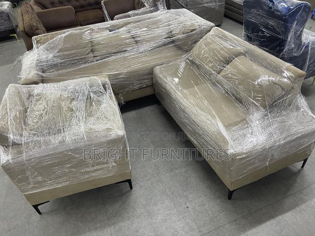 Sofa Sets Available for a Cool Price · Photo 5