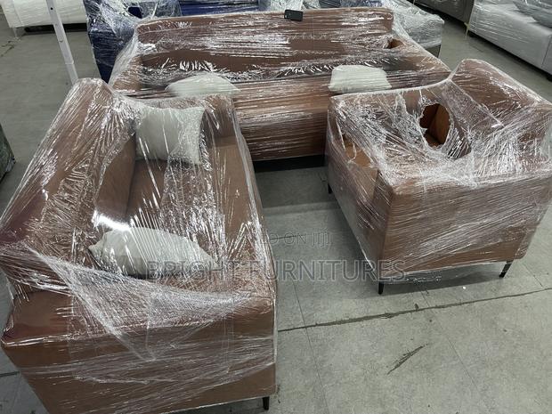 High Quality Sofa Sets 3+2+1 With Pillows · Photo 1