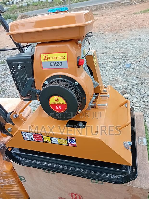 Ecoolmax Plate Compactor C-90 Brand New Gasoline · Photo 1