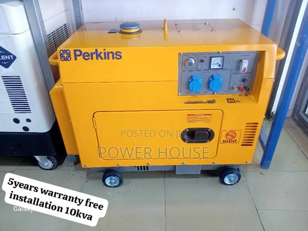 Core Matrix Perkins Diesel Generator 10kv 13000watts · Photo 1