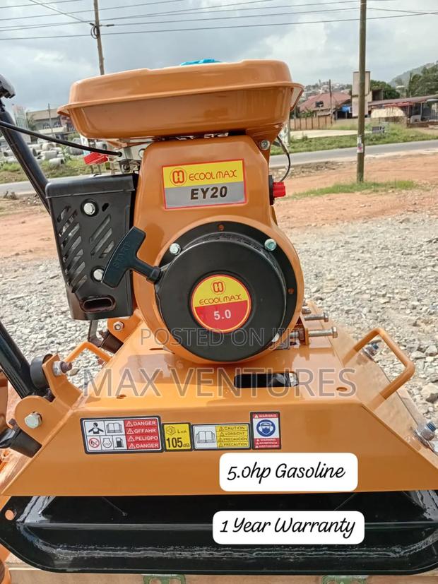 Gasoline Ecoolmax 5.0hp Plate Compactor for Construction · Photo 1