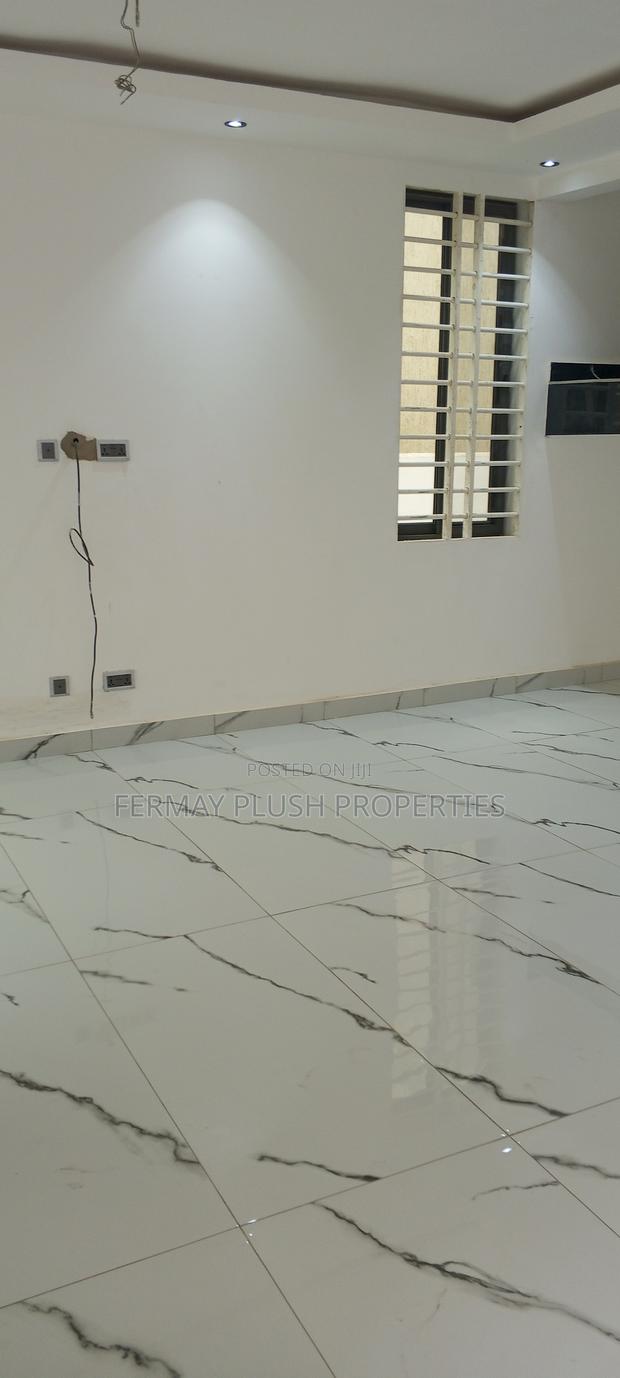 4bdrm Mansion in Kwabenya Home, Accra Metropolitan for sale · Photo 3