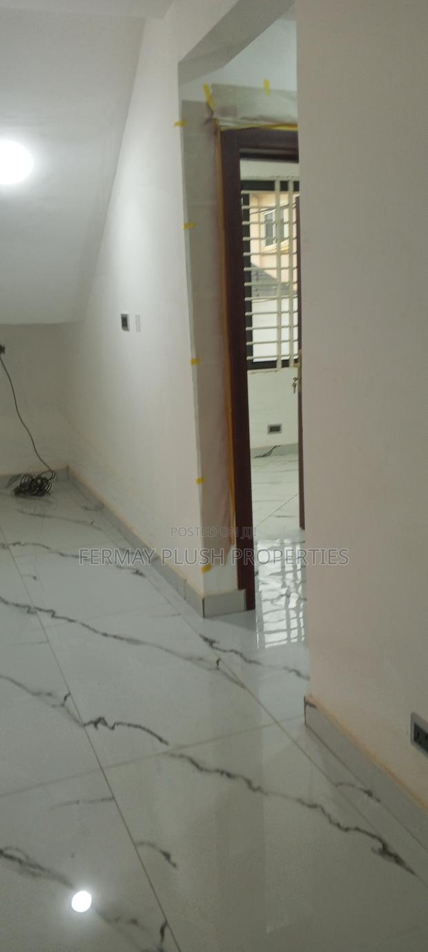 4bdrm House in Accra Homes for sale · Photo 5