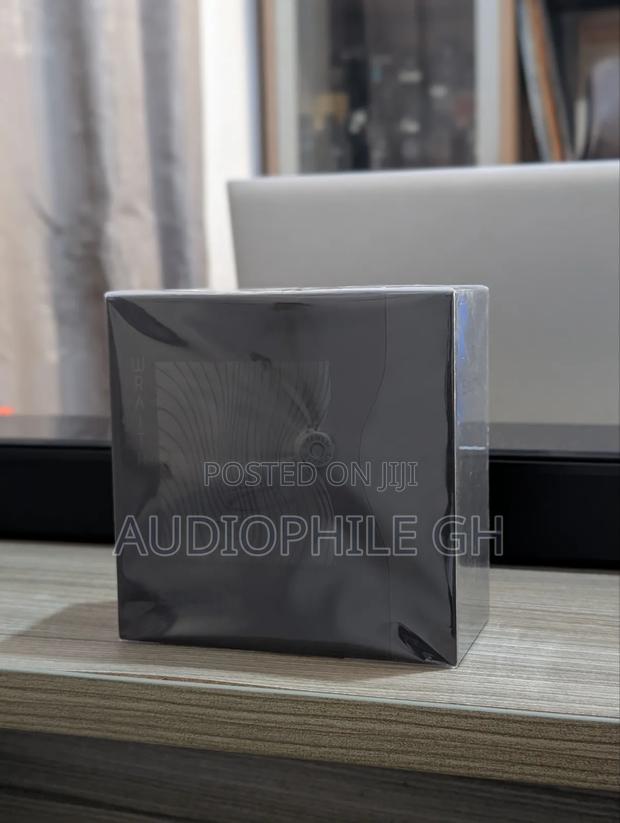French Avenue Spectre Wraith · Photo 1