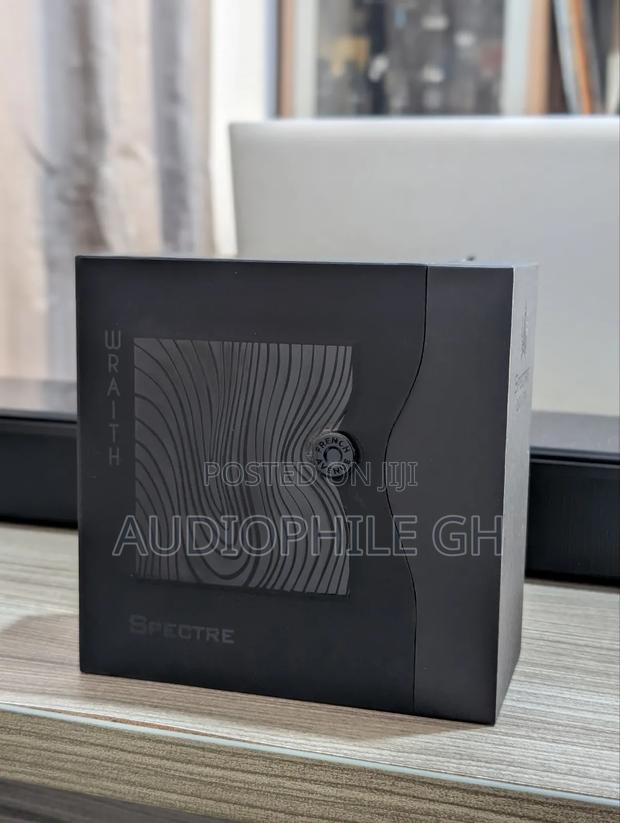 French Avenue Spectre Wraith · Photo 4