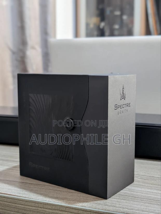 French Avenue Spectre Wraith · Photo 6