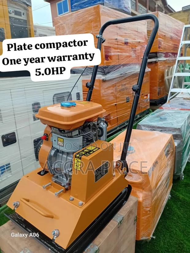 Good Climbing Ability C-90 Ecoolmax Plate Compactor 5hp · Photo 1