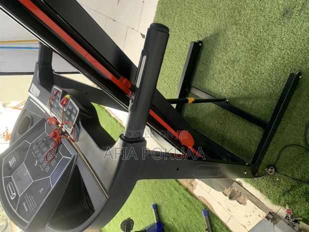 Treadmill Dynamix Uk 128kg · Photo 2
