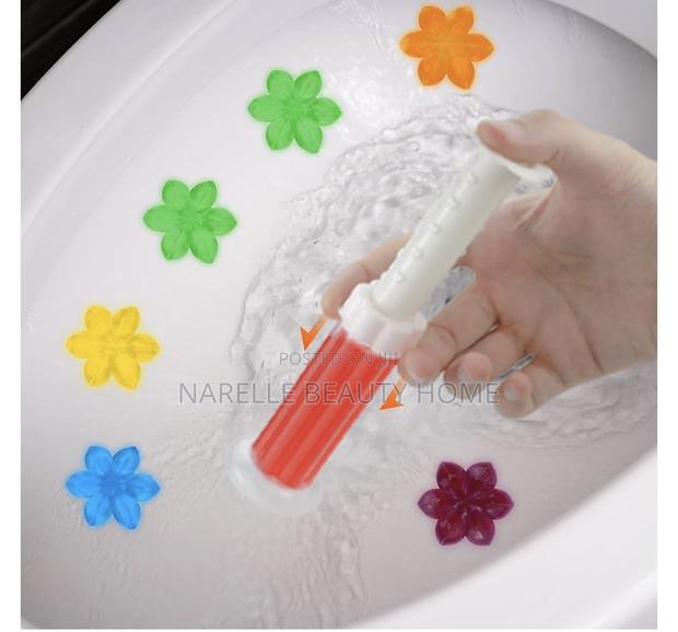 20 Pieces Toilet Cleaning Gels/Deodoriser · Photo 2