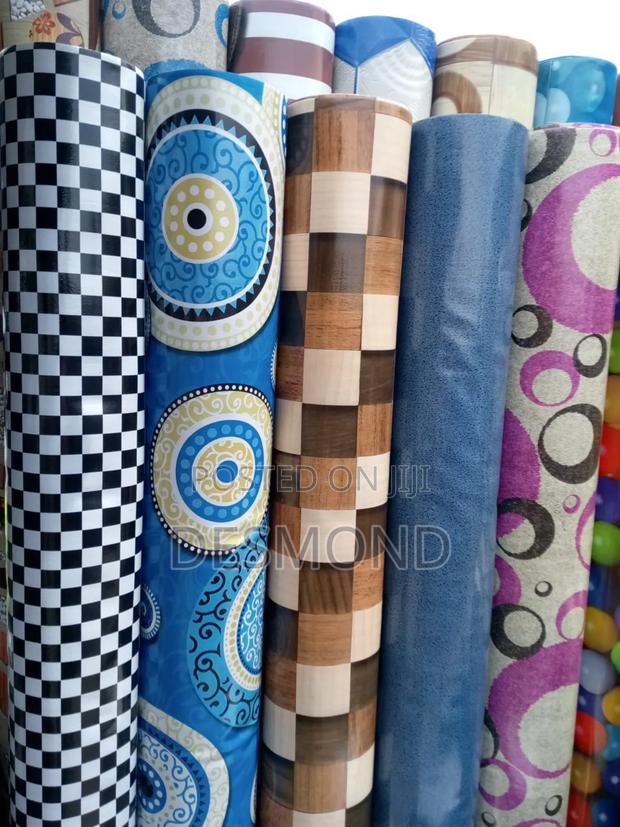 Floor Carpets and Rugs · Photo 1