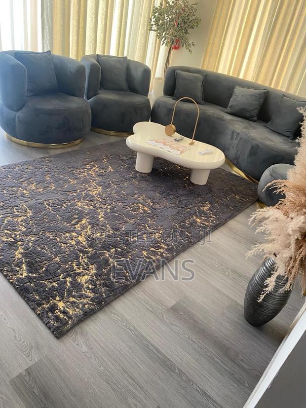 Spc / Lvt / Skirting Board · Photo 1