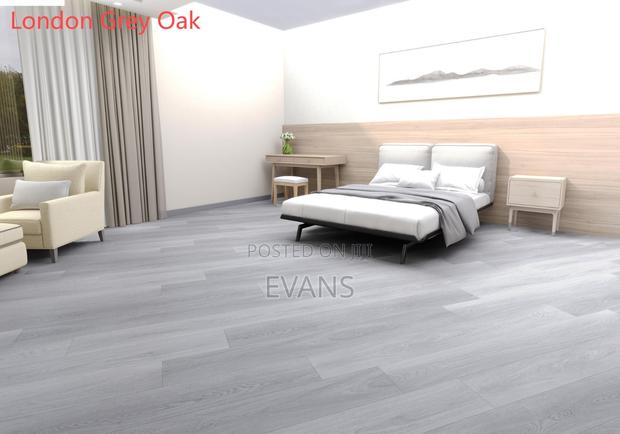 Spc Floor Oak Grey · Photo 5