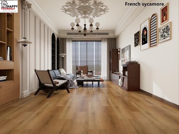 Spc/Vynil, French Sycamore Design · Photo 1