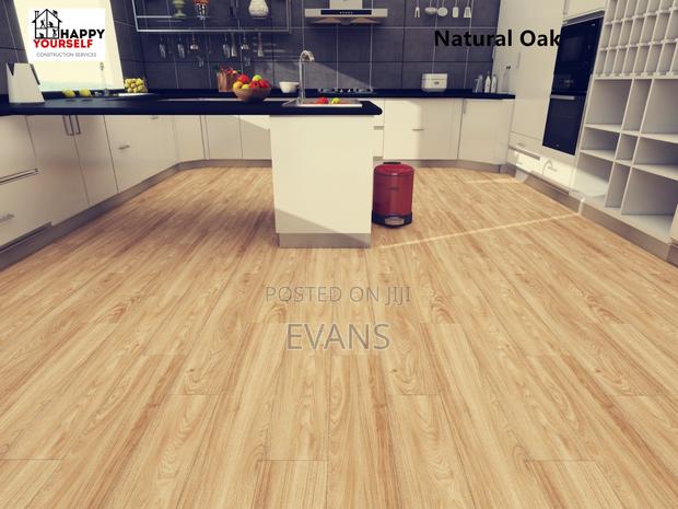 Spc Vynil Natural Oak Shade · Photo 3