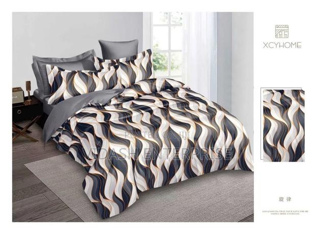 Luxury Bedding Collection ( 7 Pieces ) · Photo 1