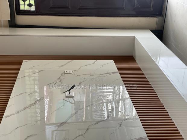 Modern Floating Tv Wall Unit – Sleek Design, Quality Finish · Photo 3