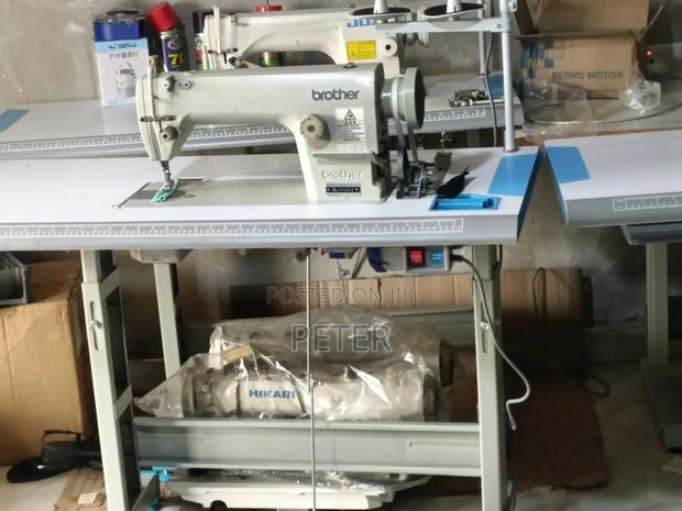 Brother Sewing Machine (Full Set). · Photo 3
