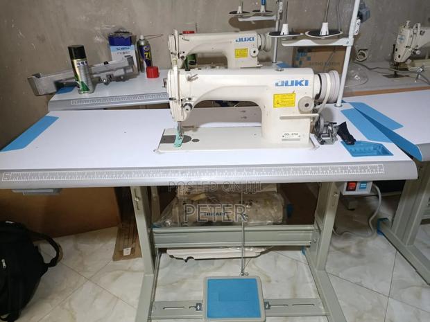 Juki Sewing Machine (Full Set). In Kumasi and Accra · Photo 3