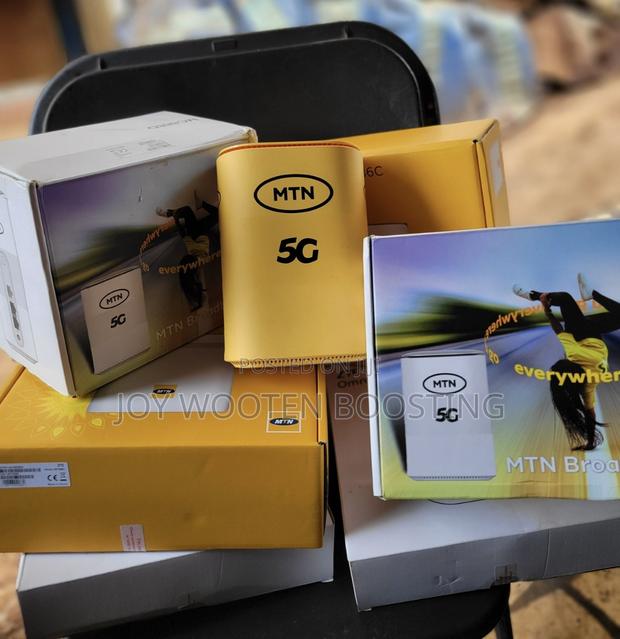 MTN Universal 5g Router With Powerbank · Photo 2