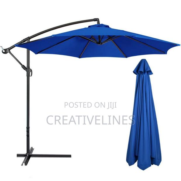 Poolside Canopy Umbrella · Photo 3