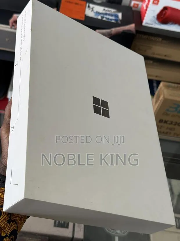 New Microsoft Surface Laptop 7 16GB Qualcomm Snapdragon X Elite SSD 1T · Photo 1