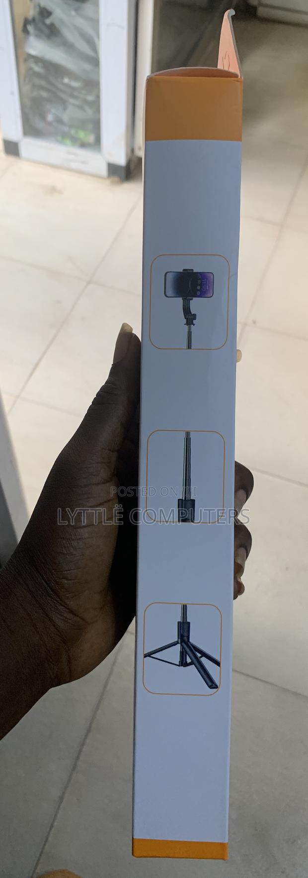 R15 S - L Selfie Stick · Photo 2