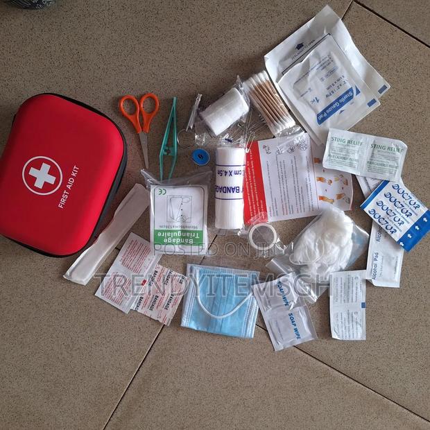 Emergency Medical First Aid Kit Box · Photo 2