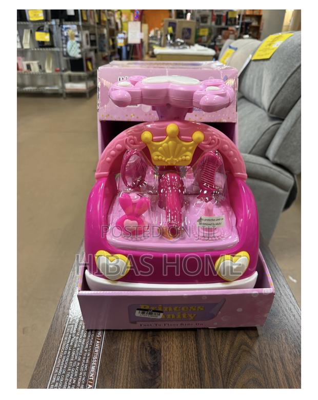 Up and Grow Princess Vanity Foot to Floor Ride on Car · Photo 2