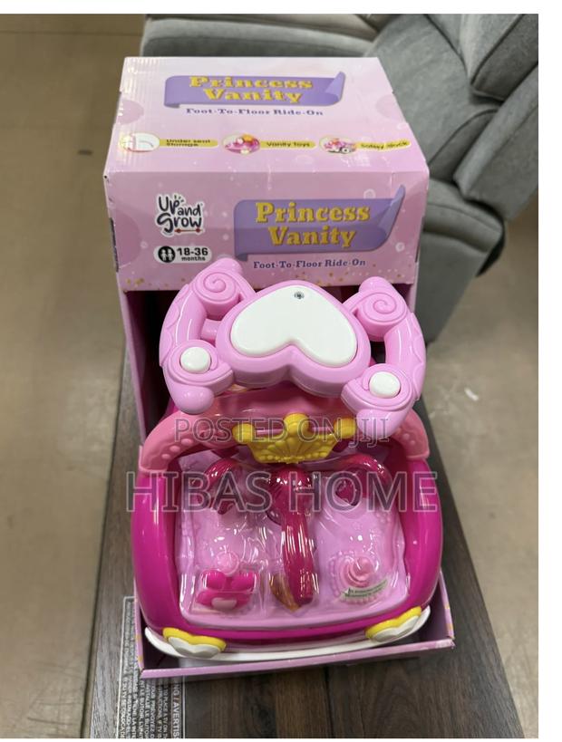 Up and Grow Princess Vanity Foot to Floor Ride on Car · Photo 4