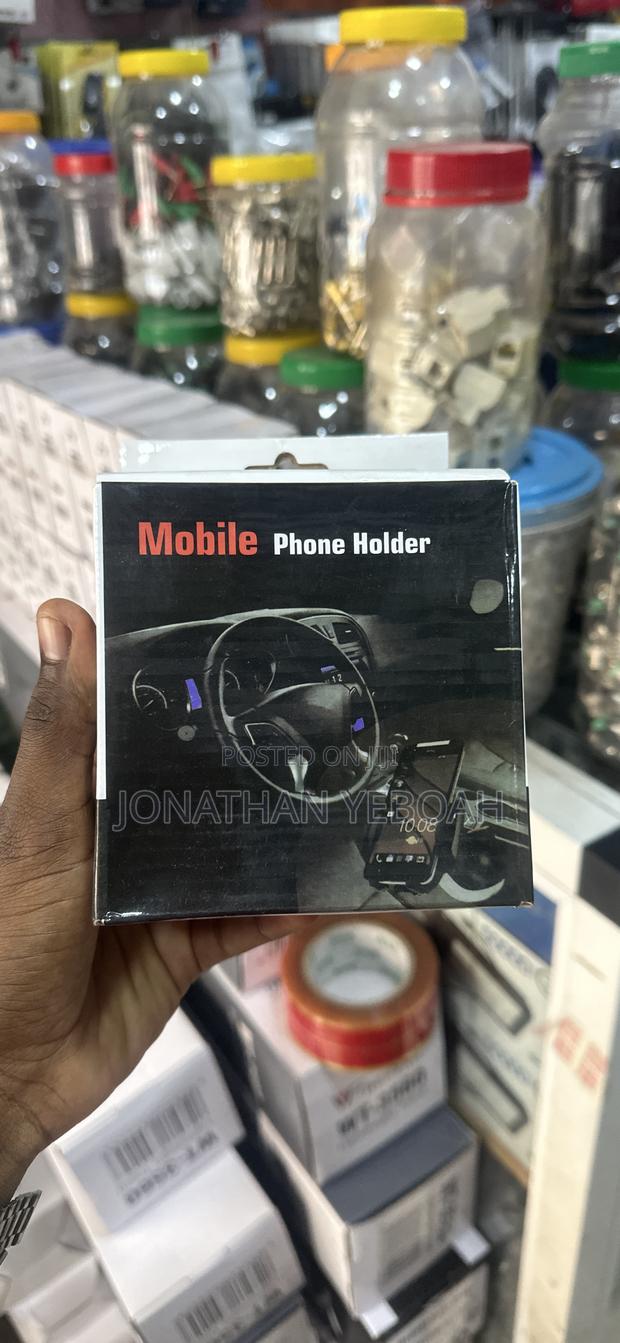 Car Phone Mount / Wind Screen Phone Mount · Photo 1