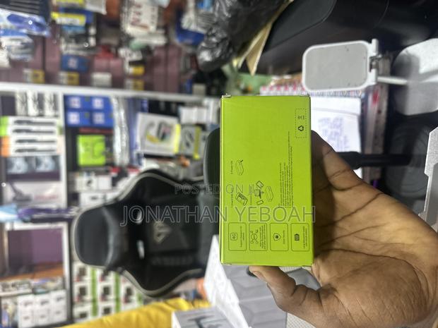 Smart Universal Wifi Power Bank · Photo 2