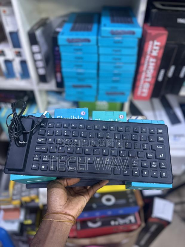 Flexible Wired Keyboard · Photo 2