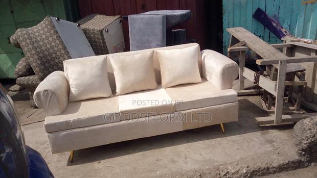 3in1 Sofa Standard Furniture · Photo 1