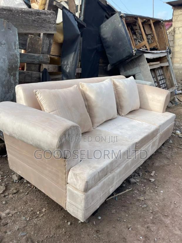 3in1 Sofa Standard Furniture · Photo 2