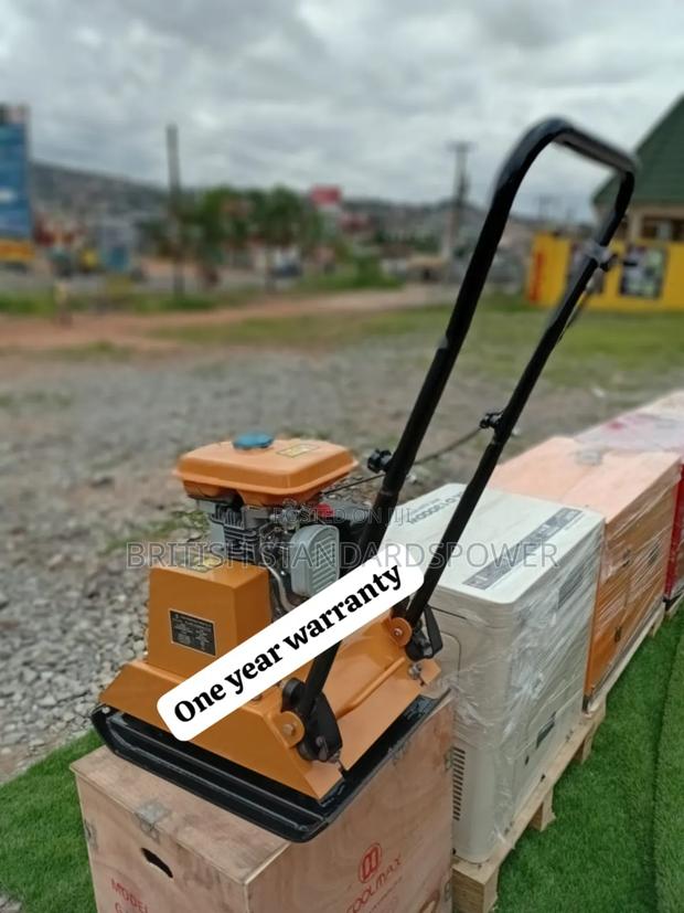 Forward Plate Compactor · Photo 1