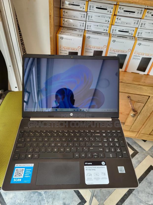 Laptop HP 15-Dy1032wm 12GB Intel Core I5 SSD 256GB · Photo 3