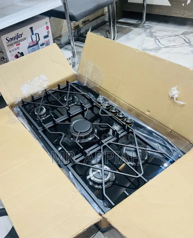 Sleek Kenwood 90cm Glass Hob(Tempered Glass) Black · Photo 1