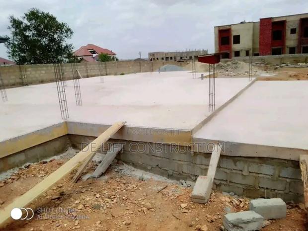 Are You Looking for a Building Contractor? · Photo 4
