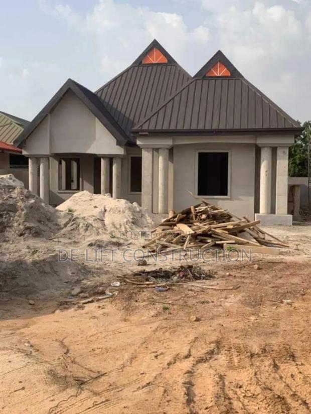 Are You Looking for a Building Contractor? · Photo 7