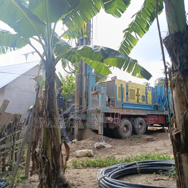 Borehole Bibiani Anhwiaso Bekwai · Photo 3