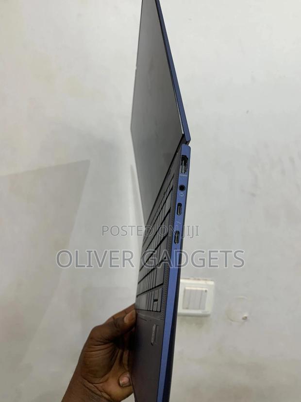 Laptop HP Elite Dragonfly G3 8GB Intel Core i5 SSD 256GB · Photo 4