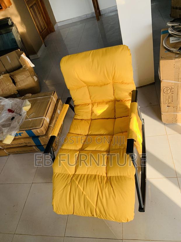 Relaxing Chair · Photo 1