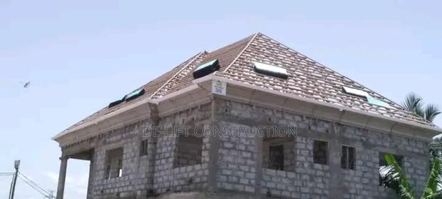 Are You Looking for a Professional Carpenter · Photo 5