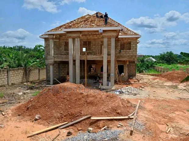 Are You Looking for a Professional Carpenter · Photo 6