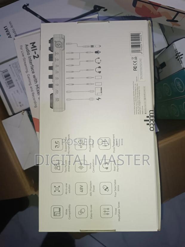 Luucco Mi-2 Audio Interface With Mixer and Sound Card · Photo 5