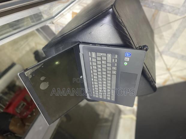 Laptop HP 15-Dy1032wm 4GB Intel Celeron SSD 32GB · Photo 4