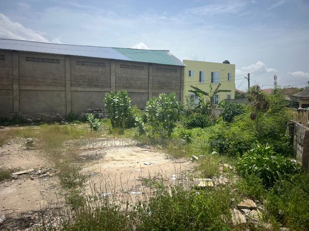 1plot for Sale at South La Estate · Photo 6